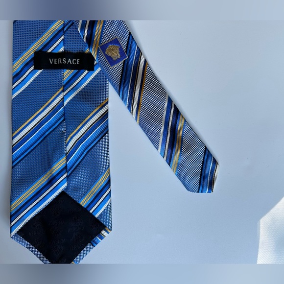 Authentic Versace Tie - Picture 1 of 6